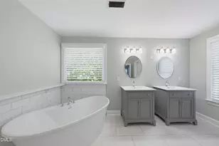 102 Parkside Cir, Chapel Hill, NC 27516 - Photo 35