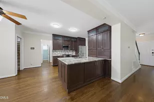 102 Parkside Cir, Chapel Hill, NC 27516 - Photo 17
