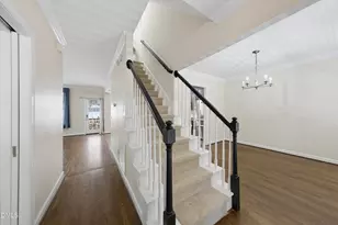 102 Parkside Cir, Chapel Hill, NC 27516 - Photo 7