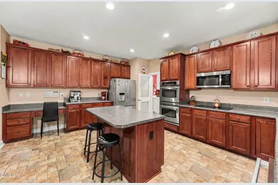 204 Quarryrock Road, Holly Springs, NC 27540 - Photo 21