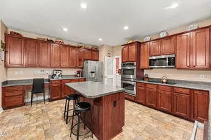 204 Quarryrock Rd, Holly Springs, NC 27540 - Photo 21