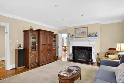 2064 Oxford Road, Henderson, NC 27536 - Photo 3