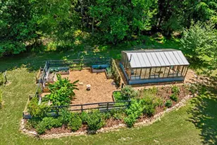 4911 Parc Jardin Dr, Hillsborough, NC 27278 - Photo 65