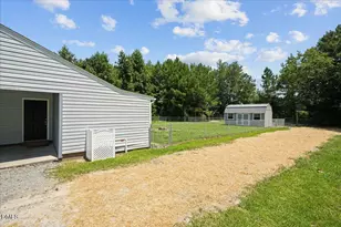 961 Pikeville-Princeton Rd, Pikeville, NC 27863 - Photo 37