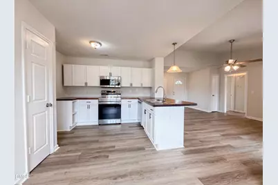 102 Reebe Circle, Selma, NC 27576 - Photo 7