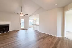 102 Reebe Cir, Selma, NC 27576 - Photo 3