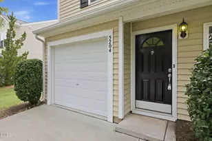 5204 Malik Dr, Durham, NC 27703 - Photo 3