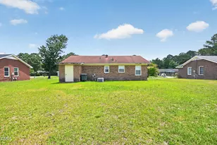 215 Terrace Ct, Greenville, NC 27834 - Photo 17