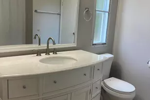 121 Ash St, Coats, NC 27521 - Photo 9
