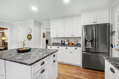 5221 Dutchman Drive, Raleigh, NC 27606 - Photo 15