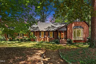 5221 Dutchman Dr, Raleigh, NC 27606 - Photo 37