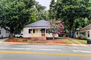 409 S Anthony St, Burlington, NC 27215 - Photo 1