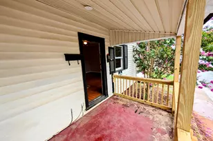409 S Anthony St, Burlington, NC 27215 - Photo 9