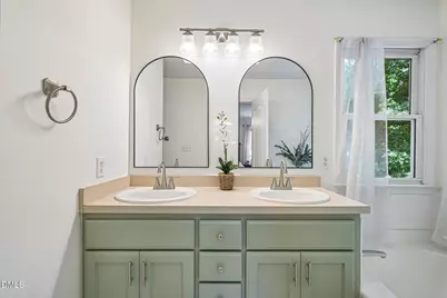 412 W Ballentine Street, Holly Springs, NC 27540 - Photo 35