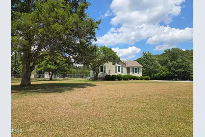 221 Country Lane, Clayton, NC 27520 - Photo 5