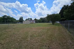 221 Country Ln, Clayton, NC 27520 - Photo 39