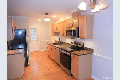 6610 Lipscomb Drive, Durham, NC 27712 - Photo 9