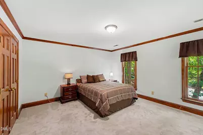 5537 Parkwood Drive, Raleigh, NC 27612 - Photo 15