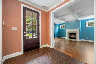 127 Graylyn Dr, Chapel Hill, NC 27516 - Photo 13