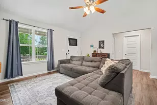 212 Tanglewood Dr, Louisburg, NC 27549 - Photo 5