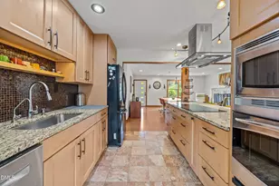 401 Warren Ave, Cary, NC 27511 - Photo 15