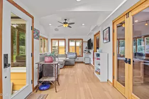 401 Warren Ave, Cary, NC 27511 - Photo 23