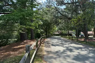 130 S Estes, Chapel Hill, NC 27517 - Photo 19