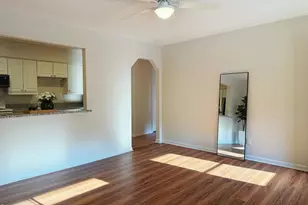 130 S Estes, Chapel Hill, NC 27517 - Photo 5