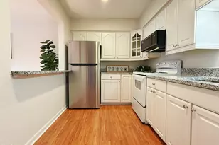 130 S Estes, Chapel Hill, NC 27517 - Photo 11