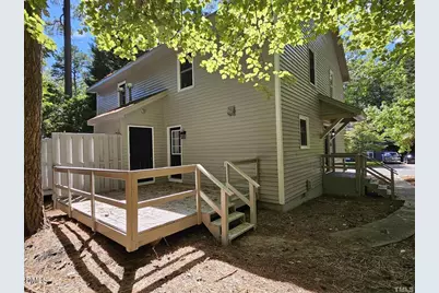 5906 Applewood Lane, Raleigh, NC 27609 - Photo 13