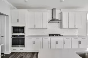 118 Sea Cave Ln, Raleigh, NC 27610 - Photo 9