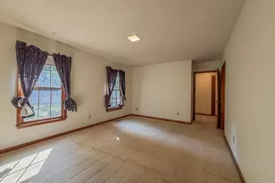 409 Dalkin Ct, Burlington, NC 27215 - Photo 7
