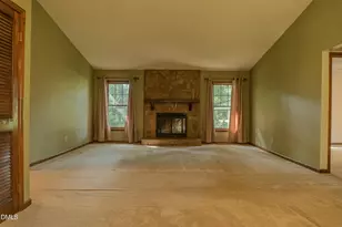 409 Dalkin Ct, Burlington, NC 27215 - Photo 15