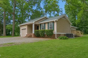 409 Dalkin Ct, Burlington, NC 27215 - Photo 1