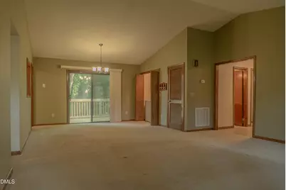 409 Dalkin Court, Burlington, NC 27215 - Photo 9