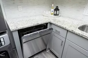 3017 Wedgedale Ave, Durham, NC 27703 - Photo 19