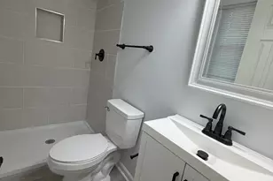 108 N Glendale Dr, Rocky Mount, NC 27801 - Photo 11