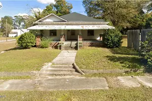 507 Clark St, Rocky Mount, NC 27801 - Photo 1