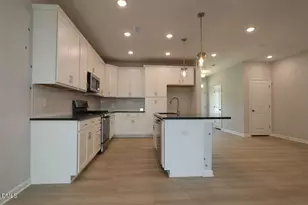 3105 Cathedral Comb Dr, Apex, NC 27502 - Photo 3