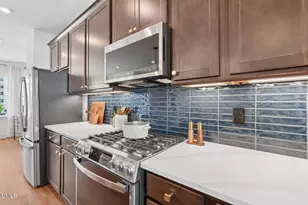 1059 Zelkova Ln, Chapel Hill, NC 27517 - Photo 9