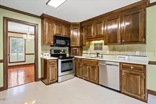 106 Yelverton Pl, Goldsboro, NC 27530 - Photo 15