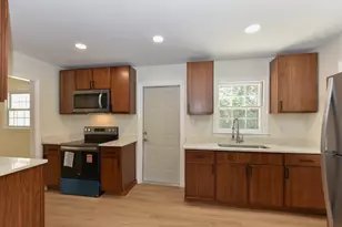 3809 Boddie Dr, Raleigh, NC 27609 - Photo 9
