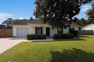 444 Northwoods Dr, Raeford, NC 28376 - Photo 1