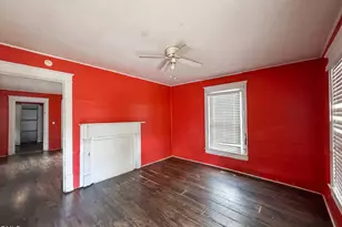 621 McIver St, Sanford, NC 27330 - Photo 7