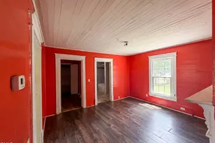 621 McIver St, Sanford, NC 27330 - Photo 9