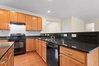 5804 Claribel Court, Raleigh, NC 27612 - Photo 9