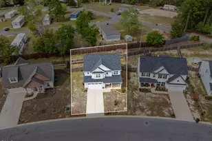 216 Weston Woods St, Raeford, NC 28376 - Photo 5