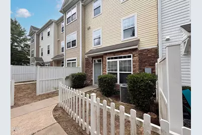 321 Gilman Lane #109, Raleigh, NC 27610 - Photo 5