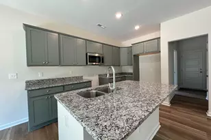 402 Lyon Ests Dr, La Grange, NC 28551 - Photo 3