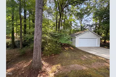 917 Hillview Drive, Cary, NC 27511 - Photo 15